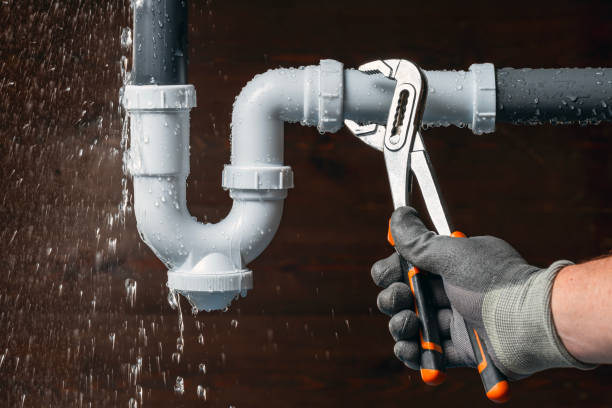 Professional Leak Detection technician working in New Paris, OH
